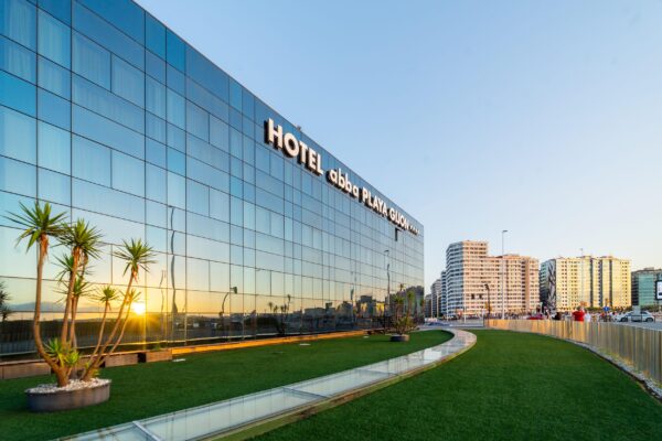 fachada-hotel-abba-gijon