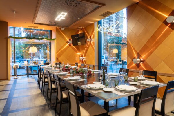 Interior del restaurante del Hotel ABBA Madrid